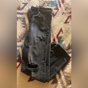 black levi jeans
